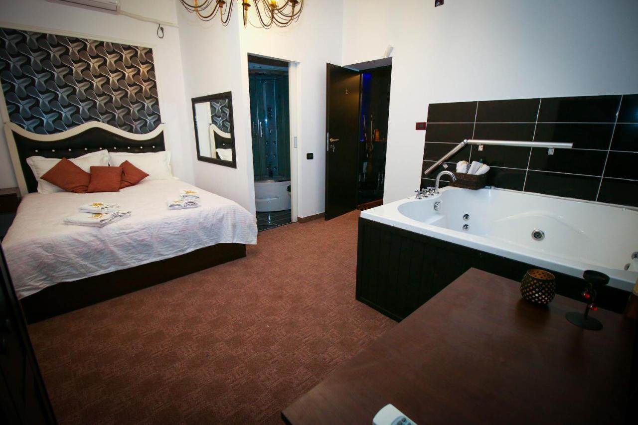 Karma Luxury Room Bucarest Extérieur photo